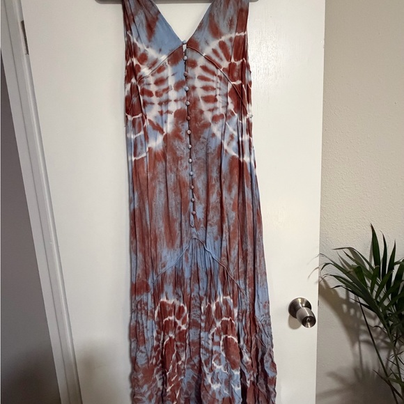 YFB Dresses & Skirts - Bohemian Tie-Dye Maxi Dress - Blue and Brown